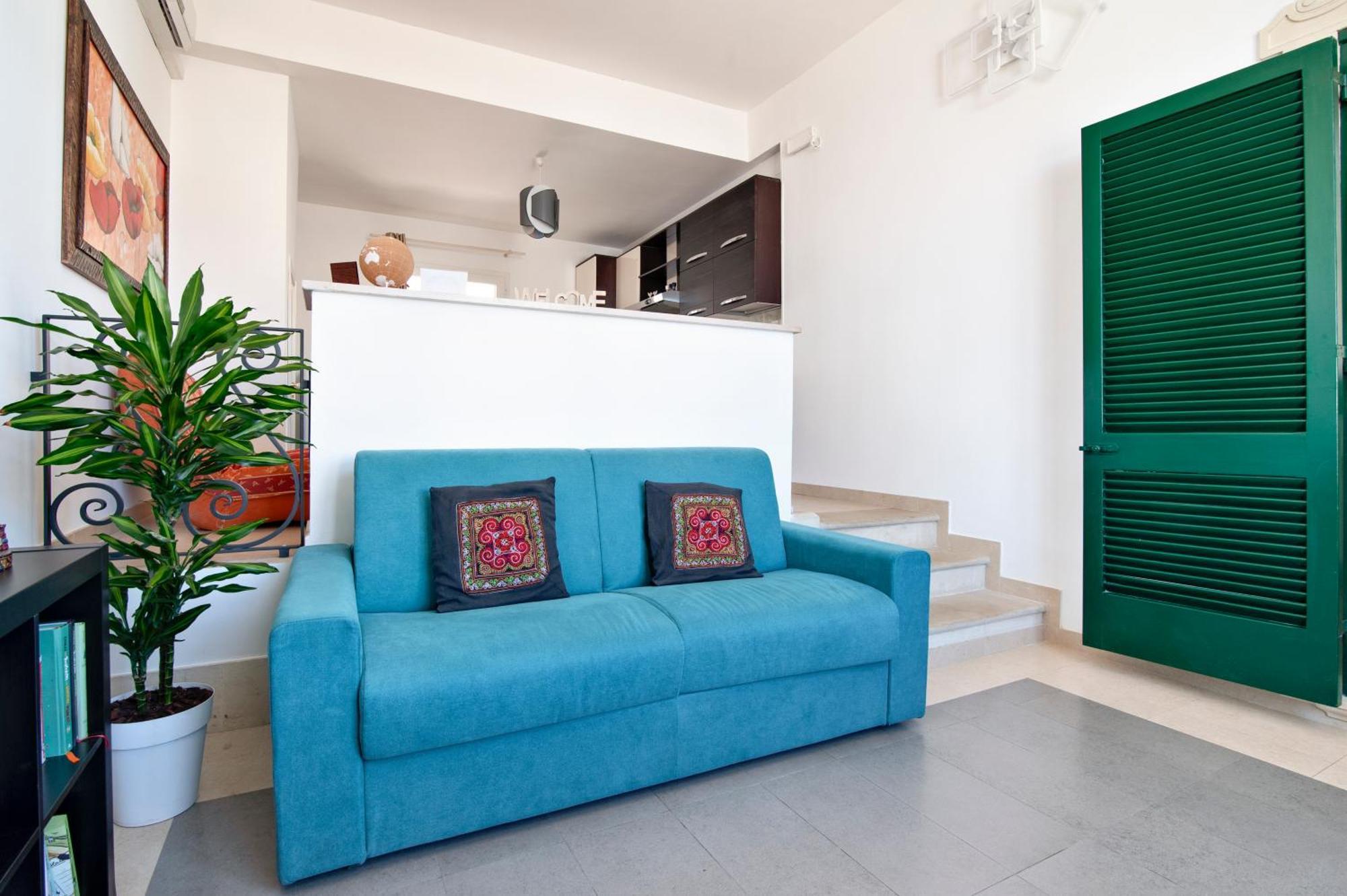 The Golden Hour, Luxury Apartment With A Panoramic View เลชเช ภายนอก รูปภาพ